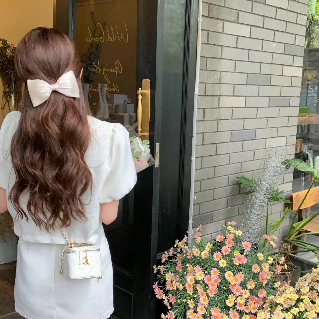 船娘雯蔚